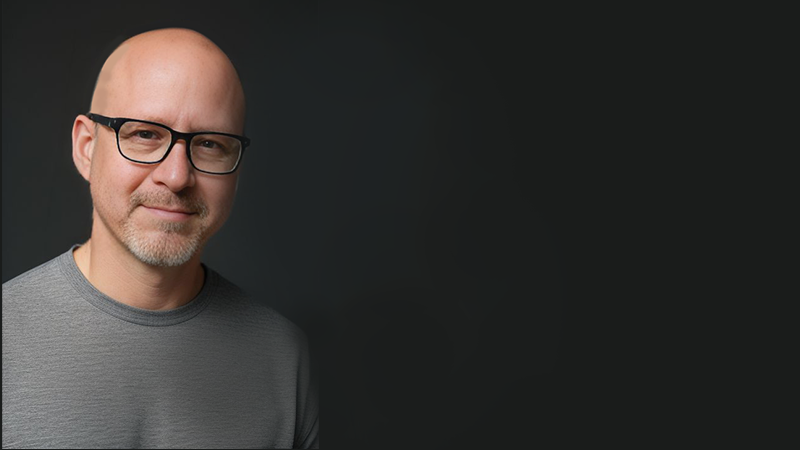 Justin Bartak - Builds Apple-style products people love